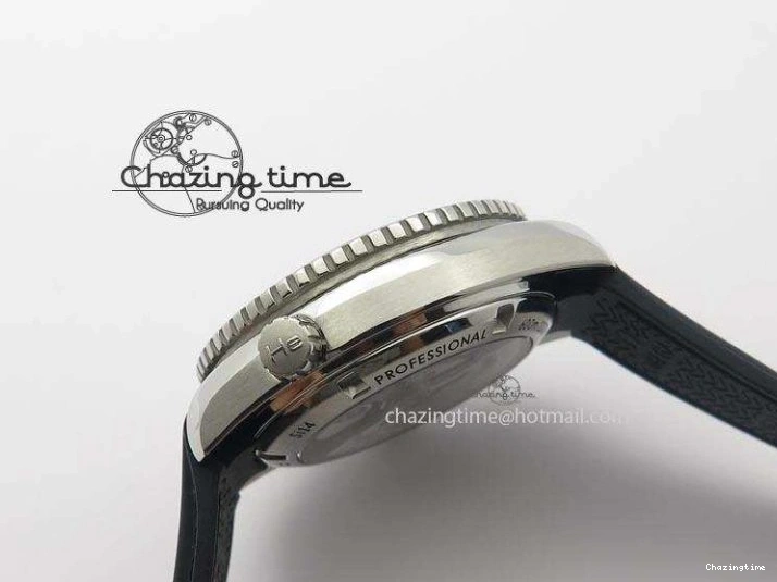 0411 Colorful Planet Ocean SS Bp Maker 45mm Black Bezel On Black Rubber Strap A 8219